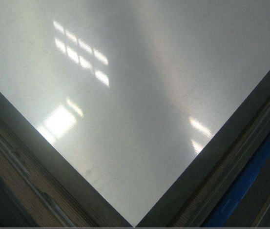 904L不銹鋼板有哪些優點？